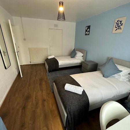 Lovely Spacious 3 Bedrooms House Birmingham Exteriör bild