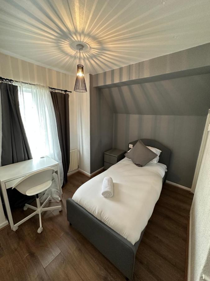 Lovely Spacious 3 Bedrooms House Birmingham Exteriör bild